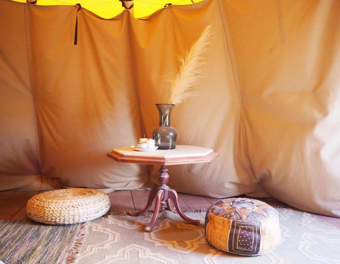 Отель Teepee Costa Тиндайя Экстерьер фото